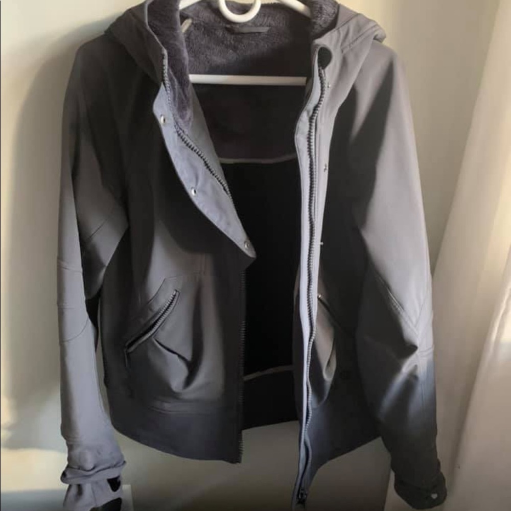 Lululemon coat